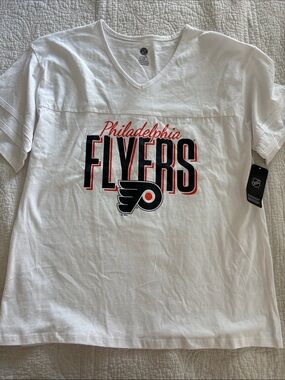 Women’s White V-Neck T-Shirt Philadelphia Flyers